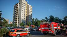 Zásah u tragického požáru výškového domu, 8. srpna 2020 v Bohumíně.
