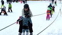 Tošovický areál zaplnili o víkendu lyžaři, snowboardisté i bobisté.