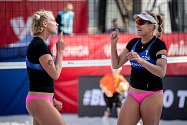 Plážová volejbalistka Barbora Hermannová (vpravo) hraje na turnaji J&T Banka Ostrava Beach Pro počtvrté. Letos ale poprvé s Marií Sárou Štochlovou. 