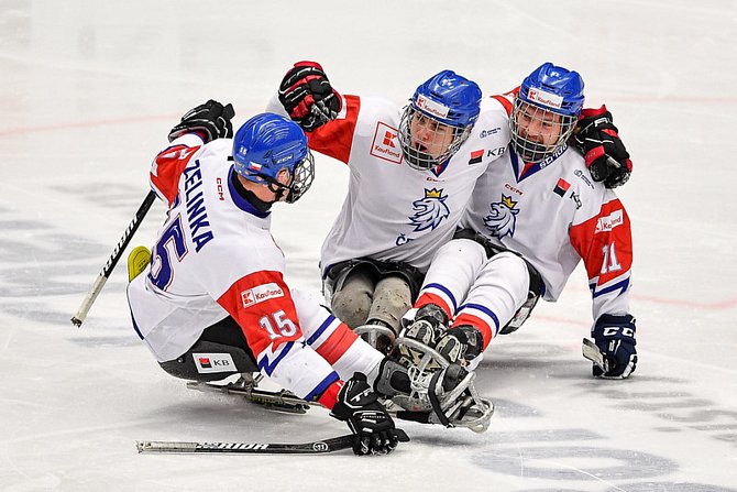 Čeští para hokejisté vybojovali na IPH Cupu 2023 v Ostravě bronz, když v zápase o 3. místo porazili IPH tým (Německo a Itálie) 2:1. Loňské prvenství obhájili Američané, ve finále přehráli Kanadu 4:1.