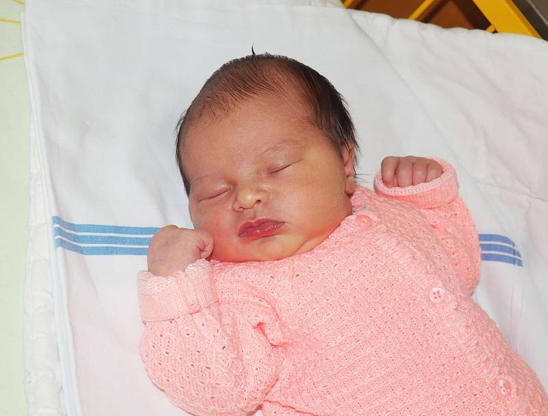 Vanda Bažatová, 12. 7. 2019, 51 cm, 4060 g, Krásné Pole. Fakultní nemocnice Ostrava.