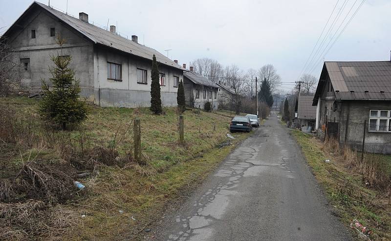 LIPINSKÁ KOLONIE. Nejstarší radvanická hornická kolonie byla kdysi luxusním bydlením. Dnes je lokalita na pokraji rozpadu. 