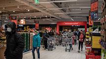 Otevření nově zrekonstruovaného obchodního domu Kaufland v Ostravě-Porubě, 8. prosince 2021.