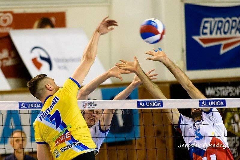 Zápas extraligy volejbalistů 4. prosince 2021 VK Ostrava - Ústí nad Labem 2:3. Foto: VK Ostrava/Jaroslav Obsadný