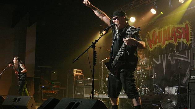 Americká thrash/speedmetalová osmdesátková legenda Whiplash zahraje v Ostravě, Pardubicích i Suchdole nad Lužnicí, 25. 9. 2023.