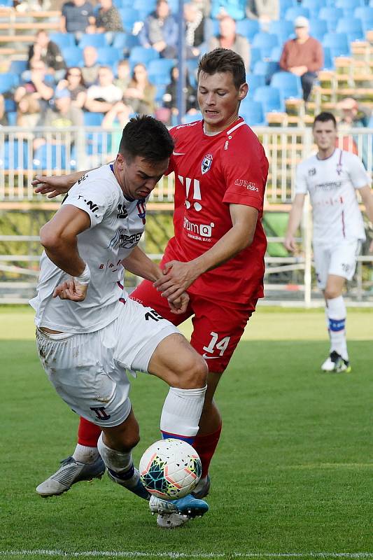 Brno 26.10.2019 - domácí SK Líšeň v bílém proti MFK Vítkovice