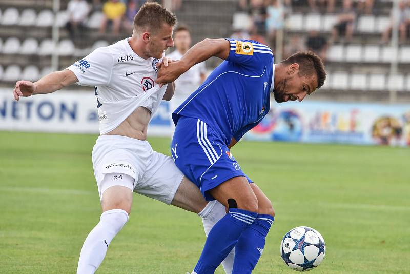 V týmu Baníku v třetím přípravném zápasu proti Slovácku v Kroměříži nechyběl ani Milan Baroš.