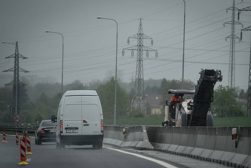 Oprava dálnice D1, duben 2019 v Ostravě. 