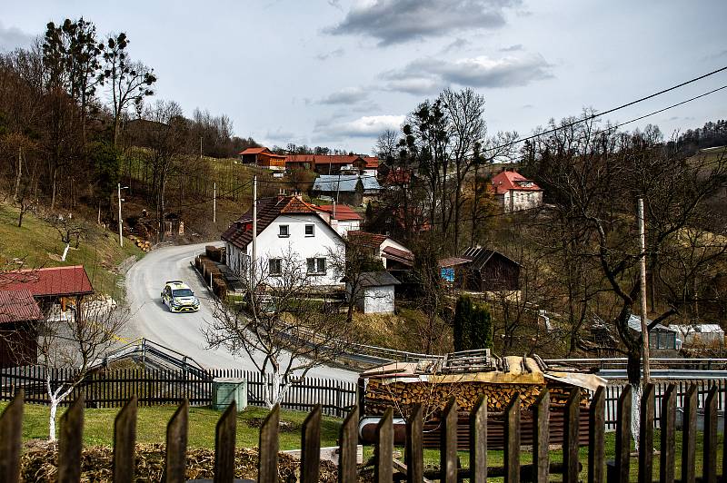 KOWAX Valašská Rally ValMez 2021. RZ Bystřička. 28. března 2021. Cais Erik - Žáková Jindřiška.