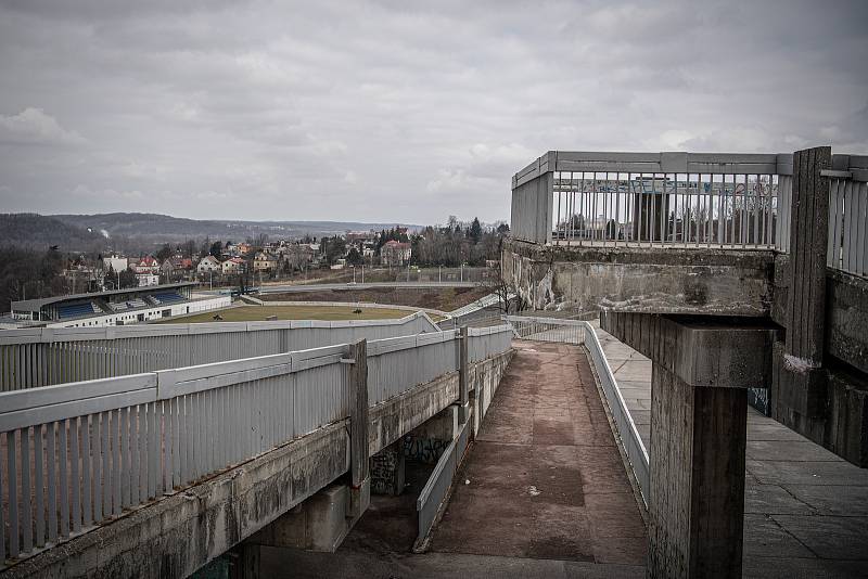 V nejbližších letech projde rekonstrukce lávky nad stadionem Bazaly, 24. března 2021 v Ostravě.