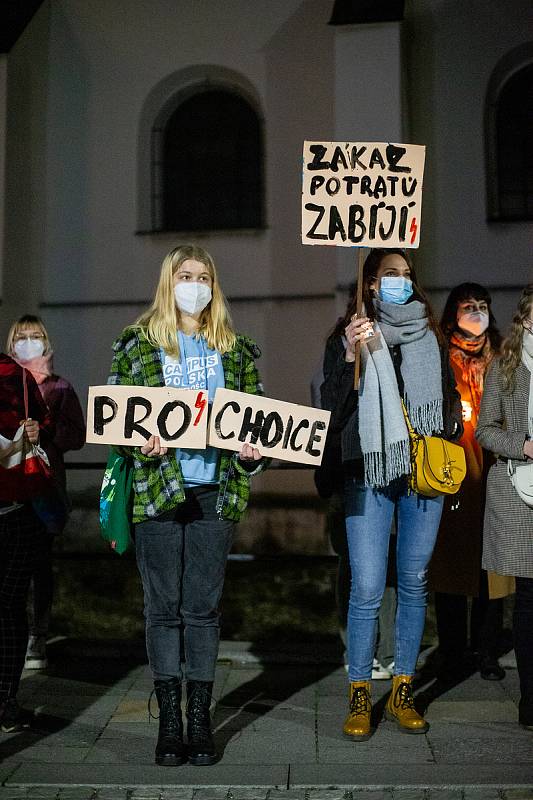Pietní pochod za reprodukční, ženská a lidská práva v Polsku, 11.listopadu 2021 v Ostravě.