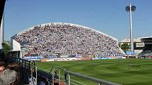 Derby Sigma vs. Baník táhne. Snímky z předchozího derby na Andrově stadionu a odjezd (příjezd) fanoušků Baníku do Olomouce.