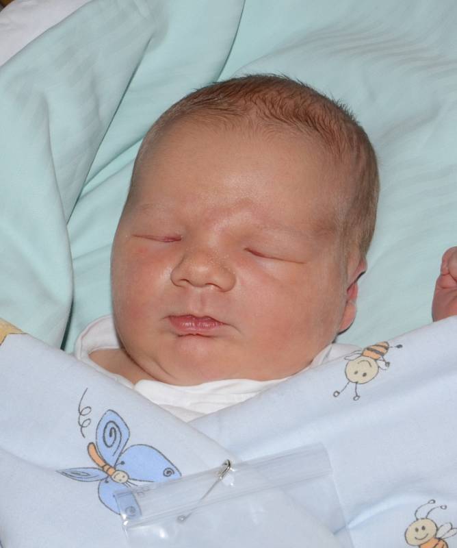 Filip Štěpán 18. 9. 2016, 4120 g, 51 cm, Starý Jičín, Městská nemocnice Ostrava. 