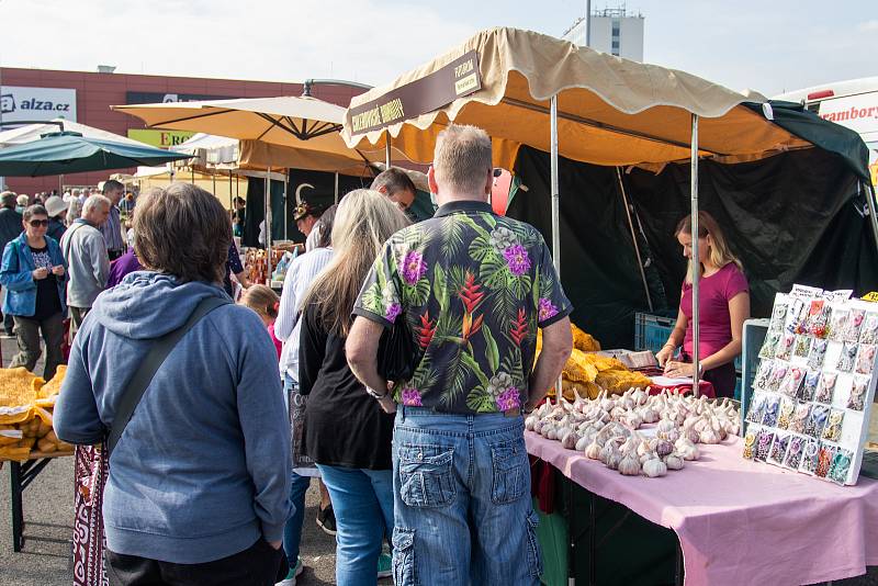 Farmářské trhy u nákupního centra Futurum, 1. června 2019 v Ostravě