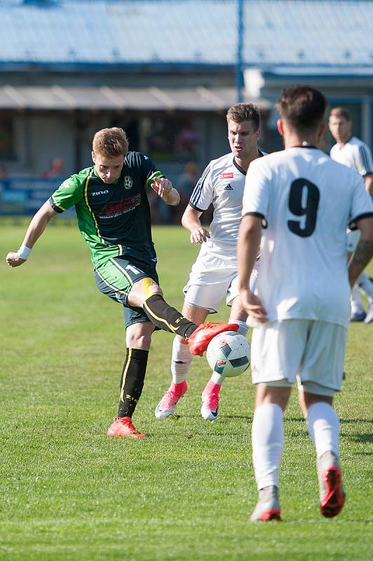 Fotbal, Petřkovice, dne 3. června v Ostravě.