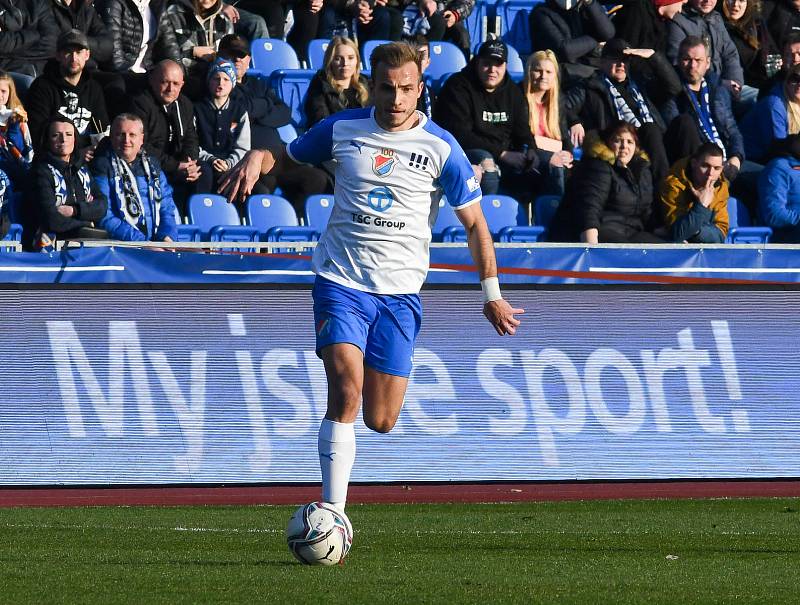 Nemanja Kuzmanovič z Ostravy - Utkání 26. kola první fotbalové ligy: FC Baník Ostrava - MFK Karviná, 19. března 2022 v Ostravě.