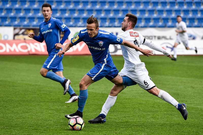 Utkání 25. kola druhé fotbalové ligy (Fortuna národní liga - FNL): MFK Vítkovice vs. FK Ústí nad Labem, 29. dubna v Ostravě.