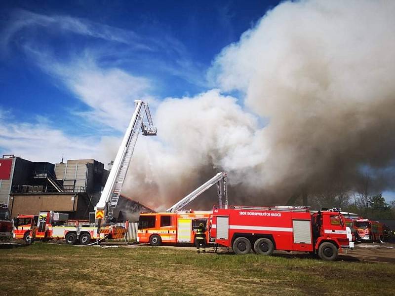 Zásah u požáru v Ostravě-Vítkovicích, 10. května 2021.
