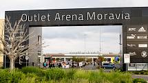 Benefiční akce Zapal to! RideOut v Outlet Arena Moravia, sobota 4. června 2022.
