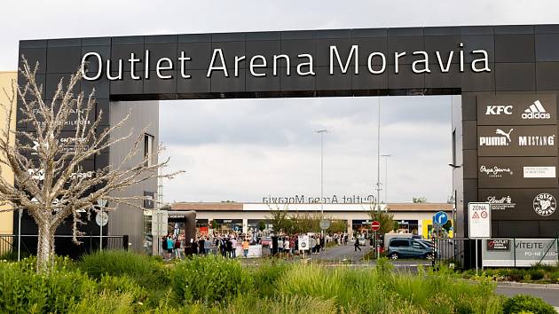 Outlet Arena Moravia chystá o víkendu letní párty s festivalem chutí -  Moravskoslezský deník