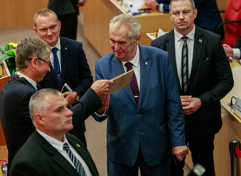 Prezident Miloš Zeman zahájil v úterý 5. září 2017 v Ostravě svou pátou oficiální návštěvu Moravskoslezského kraje.