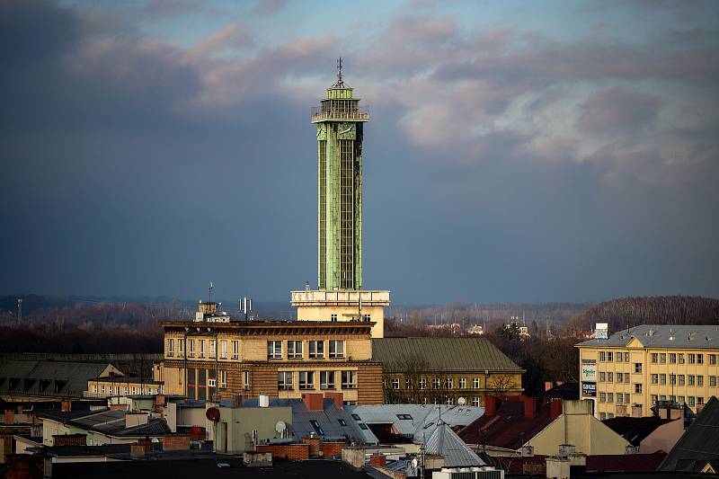 Ostrava - pohled z vyhlídkového kola na Masarykově náměstí, prosinec 2020. Archivní foto.