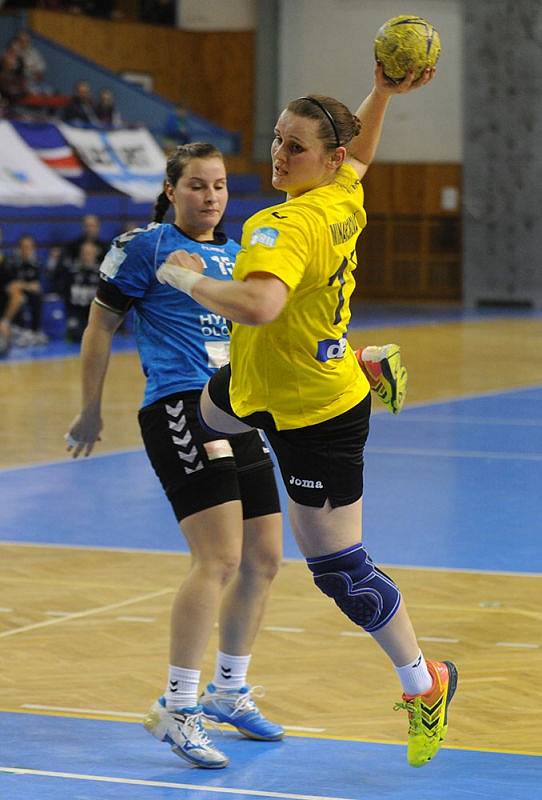 DHC Sokol Poruba – DHK Zora Olomouc 27:25