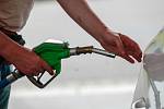 Dosavadnímu růstu ceny pohonných hmot napomohla rovněž rostoucí poptávka