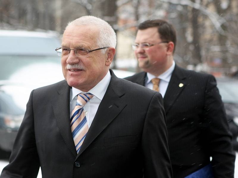 Prezident České republiky Václav Klaus při příjezdu do Ostravy.