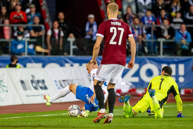 Utkání 13. kola první fotbalové ligy: Baník Ostrava - Sparta Praha, 31. října 2021 v Ostravě.