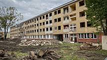 Nevyužité objekty v Hasičské ulici budou do dvou let k nepoznání. Vznikne zde bytový komplex Rezidence Park Hrabůvka. Snímek z 19. října 2020 v Ostravě.