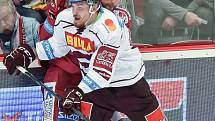 Utkání 9. kola hokejové extraligy: HC Oceláři Třinec - HC Sparta Praha, 12. října 2018 v Třinci. Na snímku (zleva) Jiří Smejkal a Tomáš Marcinko.