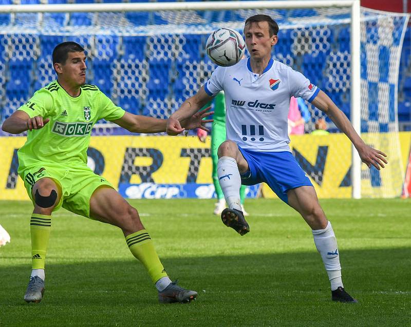 Fotbalisté Baníku Ostrava zakončili letošní ligovou sezonu derby s Karvinou.
