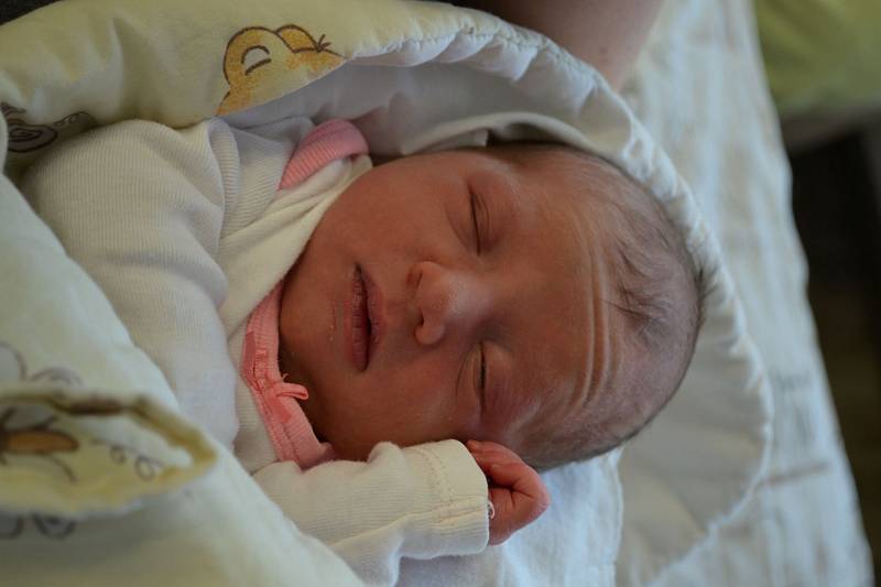 Sofie Adamová, 10.1.2020, 49 cm, 3220, Orlová