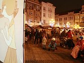 Vánoční trhy poslední adventní víkend na Jiráskově náměstí.