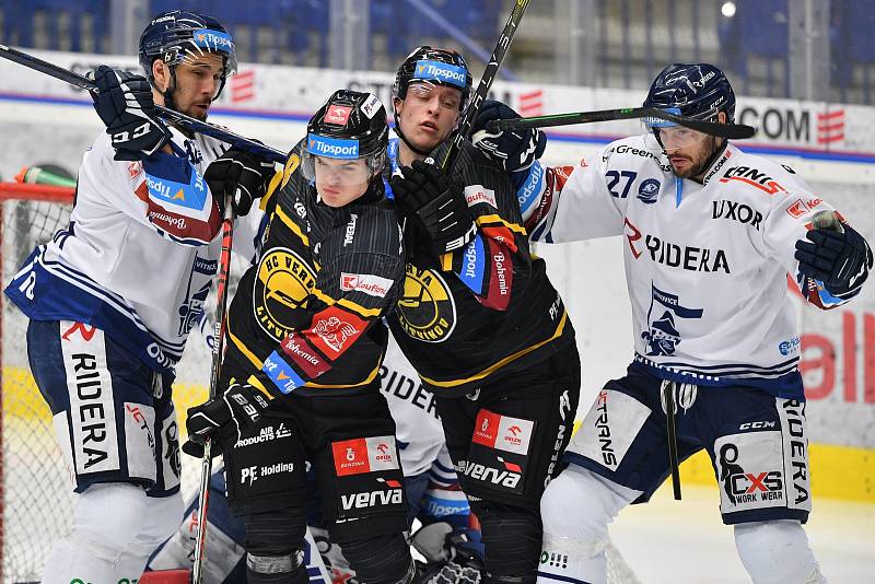 Utkání 40. kola hokejové extraligy: HC Vítkovice Ridera - HC Litvínov, 22. ledna 2023, Ostrava. (zleva) Jakub Stehlík z Vítkovic, Tim Danielčák z Litvínova, Michal Gut z Litvínova a Rastislav Dej z Vítkovic.