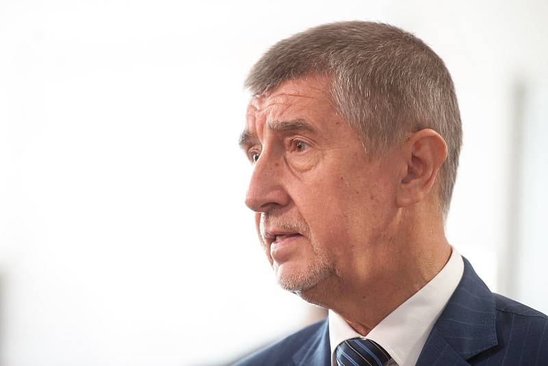 Vláda ČR při návštěvě Ostravy v ArcelorMittalu, 24. dubna 2018. Na snímku Andrej Babiš.