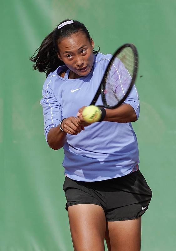 Sedmnáctiletá čínská tenistka Čeng Čchin-wen vyhrála v neděli 20. září turnaj Frýdek-Místek Open Cup s dotací 25 tisíc dolarů. Foto: Frýdek-Místek Open Cup/Pavel Sonnek