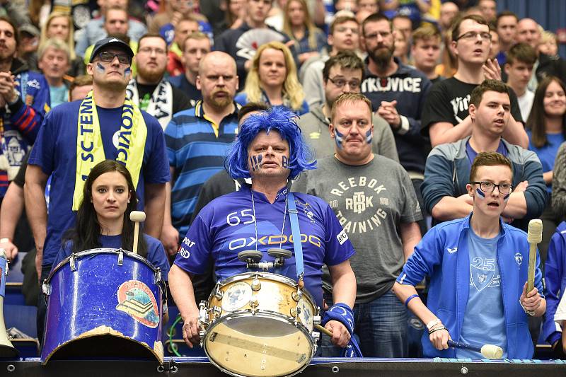 Superfinále play off florbalové superligy mužů: Technology florbal Mladá Boleslav - 1. SC TEMPISH Vítkovice, 14. dubna 2019 v Ostravě. Na snímku fanoušci.