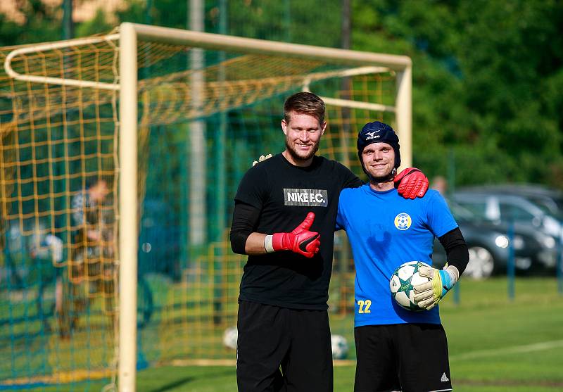 Fotbalový trénink Bohumínských fotbalistů s brankářem Tomášem Vaclíkem.Na fotografii Tomáš Vaclík