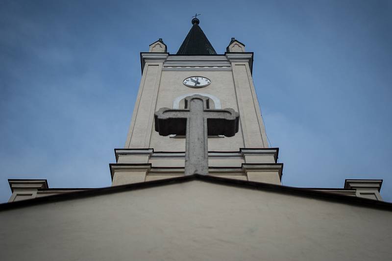 Kostel svaté Marie Magdaleny v obci Dětmarovice.