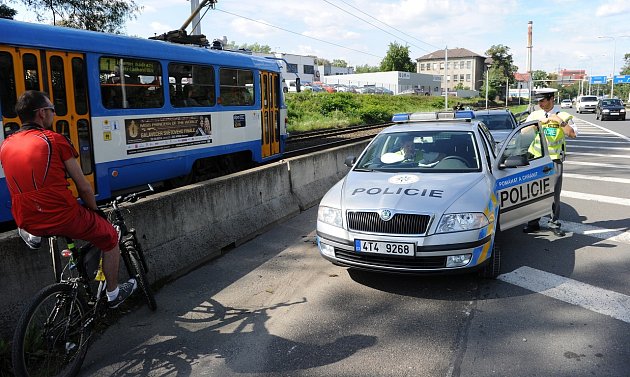  Dopravně bezpečnostní akce probíhá na mnoha místech v Ostravě.