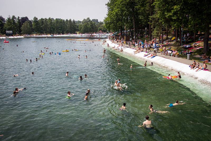 Letní koupaliště Vřesina, 15. června 2019 v Ostravě - Porubě.