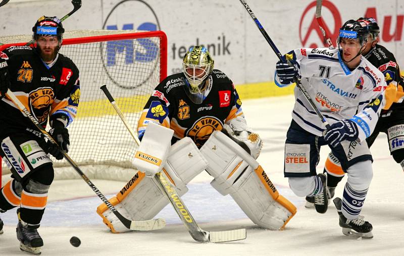 13. kolo hokejové extraligy: HC Vítkovice Steel – HC Verva Litvínov 1:0 (0:0, 1:0, 0:0)