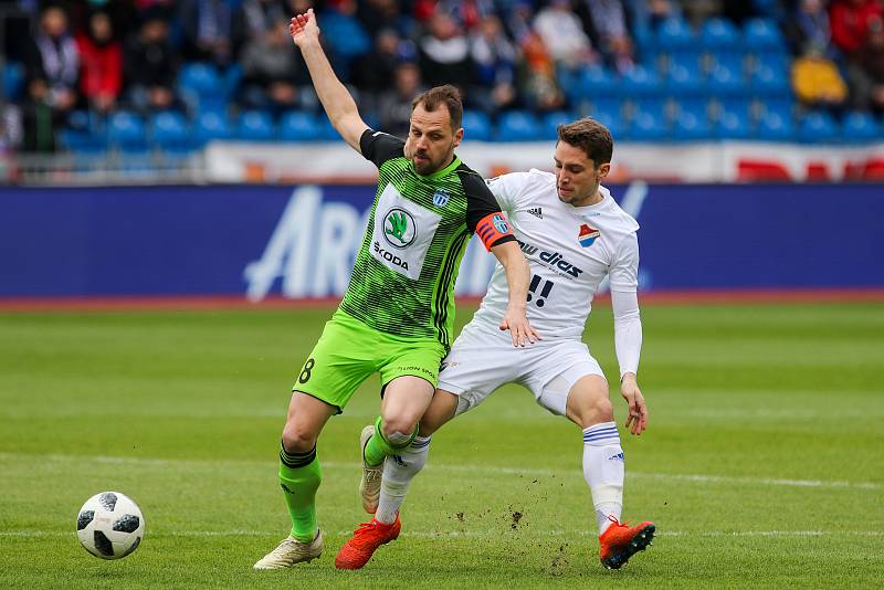 Utkání první fotbalové ligy: FC Baník Ostrava - FK Mladá Boleslav, 16. března 2019 v Ostravě. Na snímku (zleva) Marek Matějovský, Jánoš Adam.