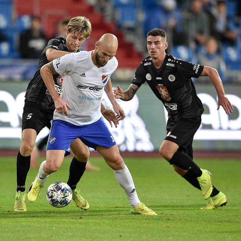 Utkání 3. kola českého fotbalového poháru MOL Cupu: Baník Ostrava - Hradec Králové.