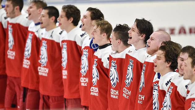 Mistrovství světa hokejistů do 20 let, skupina B: ČR - Rusko, 26. prosince 2019 v Ostravě. Na snímku tým Česka.