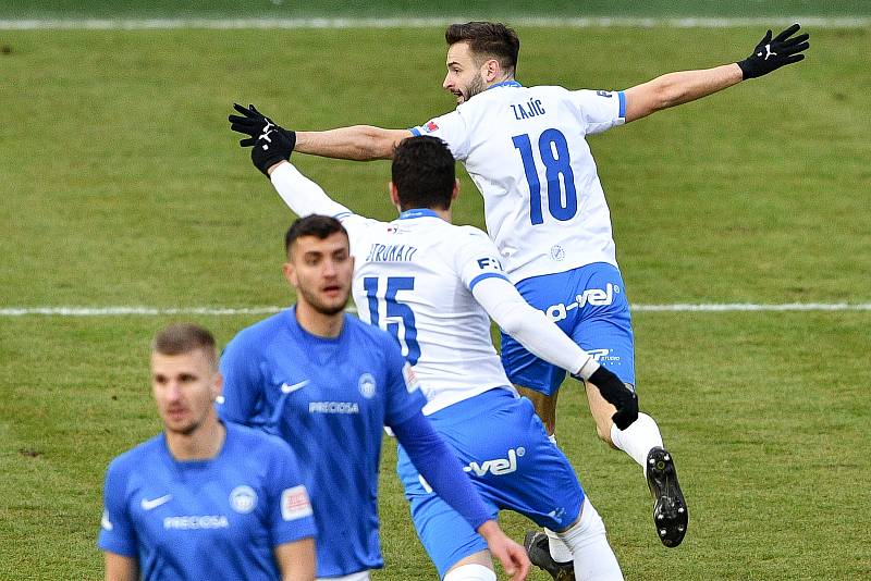 Utkání 9. kola první fotbalové ligy: Baník Ostrava - Slovan Liberec, 27. ledna 2021 v Ostravě. (vpravo) radost Patrizio Stronati z Ostravy a Tomáš Zajíc z Ostravy.