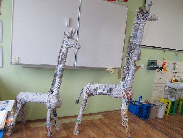 Žákům 4. a 5. ročníku ZŠ T. G. Masaryka Jistebník se podařily krásné žirafy Amy a Sofie. 