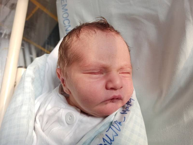 Matyáš Bujok, Třinec, narozen 16. ledna 2021, míra 49 cm, váha 3170 g